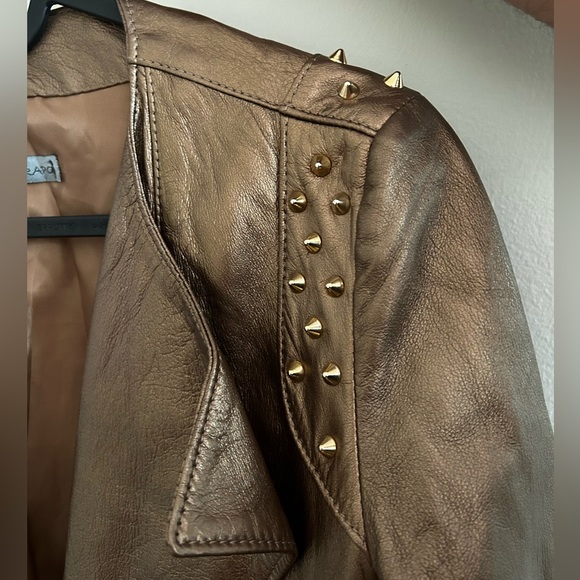 Gold/bronze leather jacket with spike studs - Picture 5 of 5
